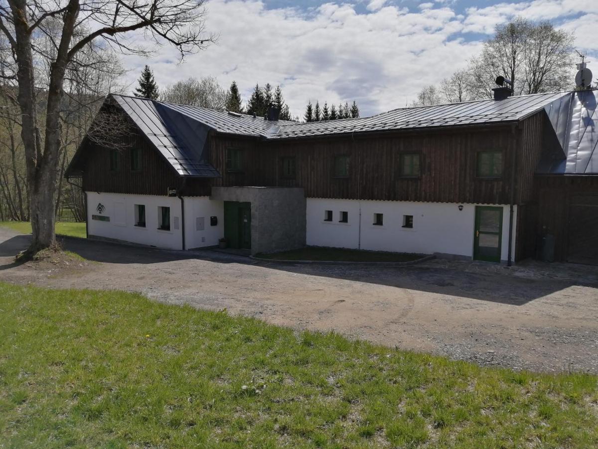 Chata Rozhlas Zelezna Ruda Exterior foto