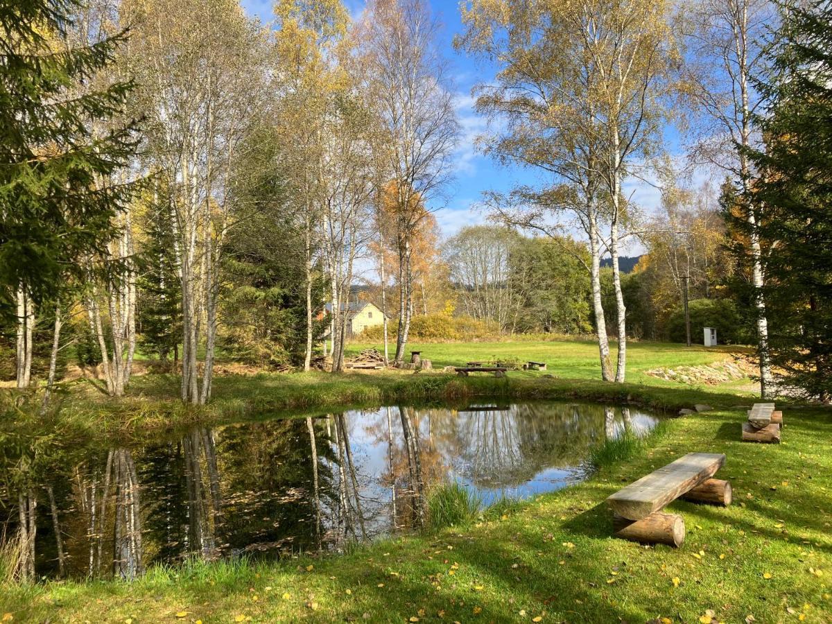 Chata Rozhlas Zelezna Ruda Exterior foto